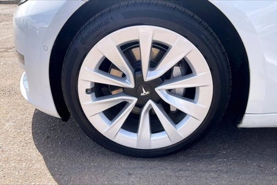 2021 Tesla Model 3 Standard Range Plus Rear-Wheel Drive