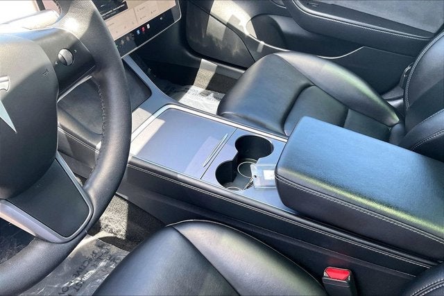 2022 Tesla Model 3 Long Range Dual Motor All-Wheel Drive