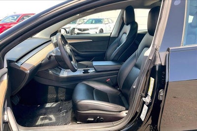 2022 Tesla Model 3 Long Range Dual Motor All-Wheel Drive