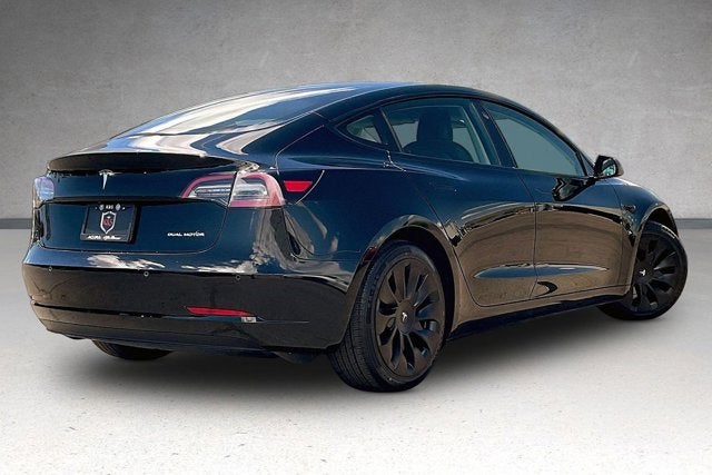 2022 Tesla Model 3 Long Range Dual Motor All-Wheel Drive