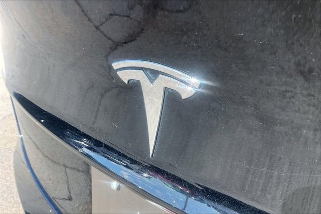 2022 Tesla Model 3 Long Range Dual Motor All-Wheel Drive
