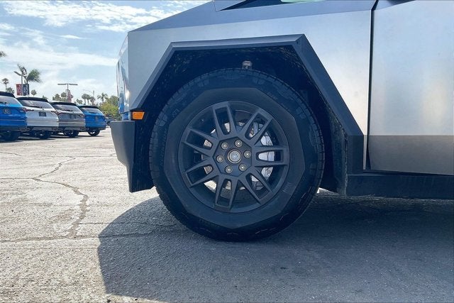 2026 Tesla Cybertruck Dual Motor All-Wheel Drive