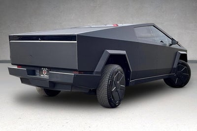 2024 Tesla Cybertruck Cyberbeast