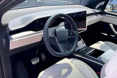 2022 Tesla Model X Plaid Tri Motor All-Wheel Drive