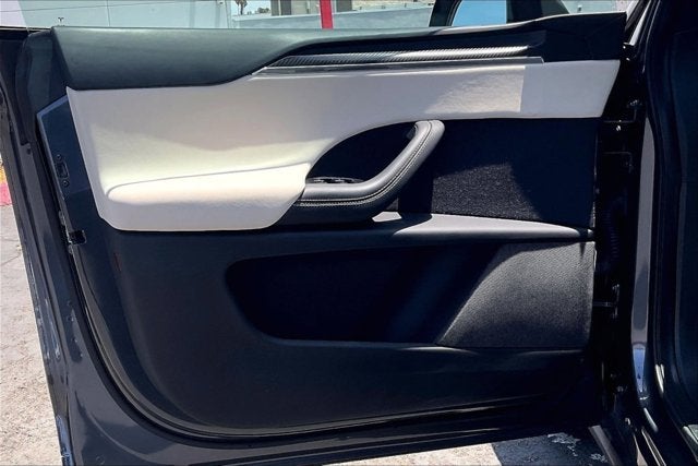 2022 Tesla Model X Plaid Tri Motor All-Wheel Drive