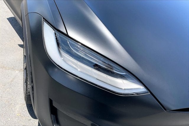 2022 Tesla Model X Plaid Tri Motor All-Wheel Drive
