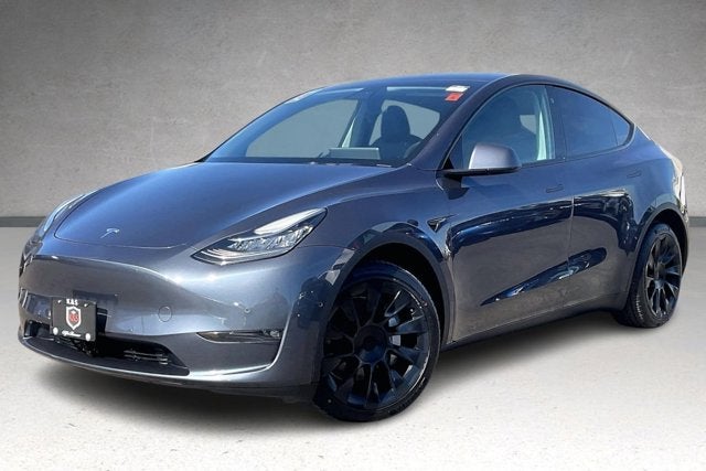 2022 Tesla Model Y Long Range Dual Motor All-Wheel Drive