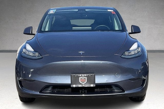 2022 Tesla Model Y Long Range Dual Motor All-Wheel Drive