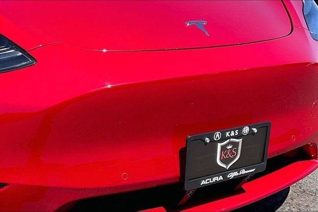 2022 Tesla Model Y Long Range Dual Motor All-Wheel Drive