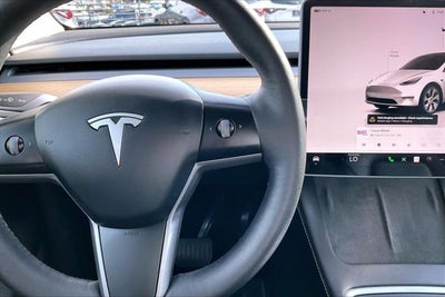 2023 Tesla Model Y Long Range Dual Motor All-Wheel Drive