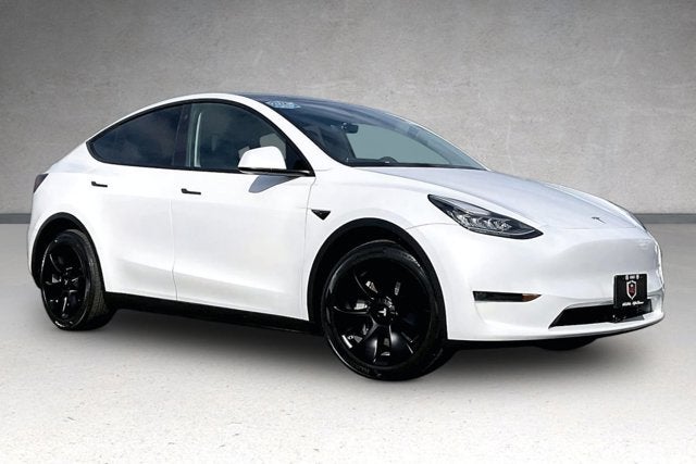 2023 Tesla Model Y Long Range Dual Motor All-Wheel Drive