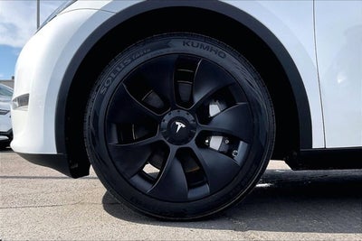 2023 Tesla Model Y Long Range Dual Motor All-Wheel Drive