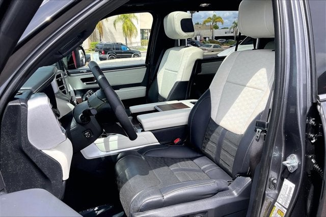 2023 Toyota Sequoia Capstone