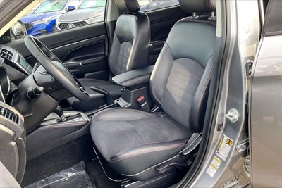 2024 Mitsubishi Outlander Sport SE