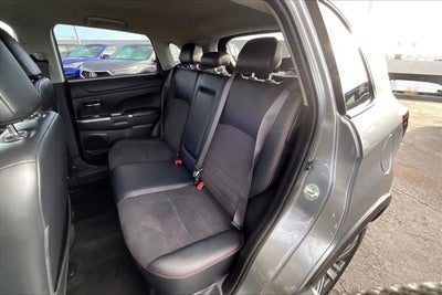 2024 Mitsubishi Outlander Sport SE