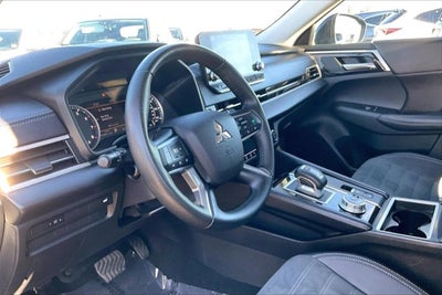 2024 Mitsubishi Outlander SE 2.5 2WD