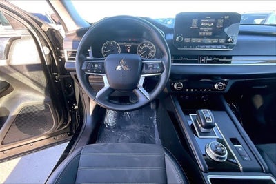 2024 Mitsubishi Outlander SE 2.5 2WD