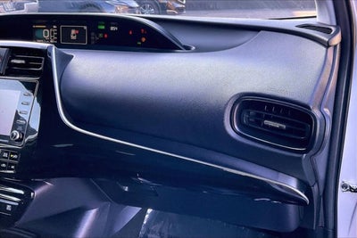 2021 Toyota Prius LE