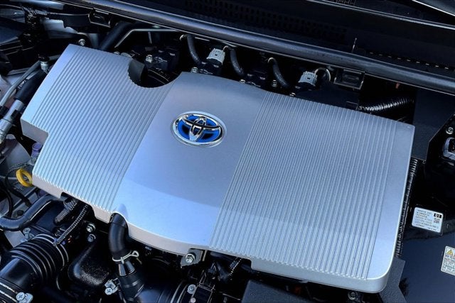 2021 Toyota Prius LE