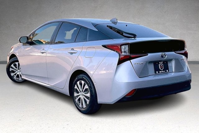 2021 Toyota Prius LE
