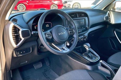 2024 Kia Soul LX