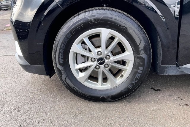 2024 Kia Carnival MPV LX Seat Package