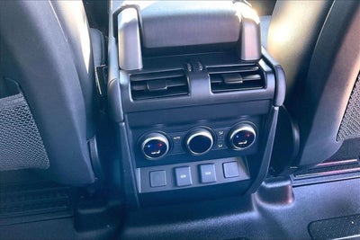 2024 Land Rover Defender 110 P400 X-Dynamic SE