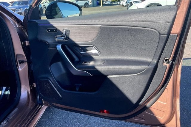 2022 Mercedes-Benz A 220 A 220