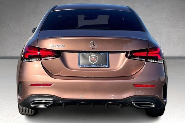 2022 Mercedes-Benz A 220 A 220