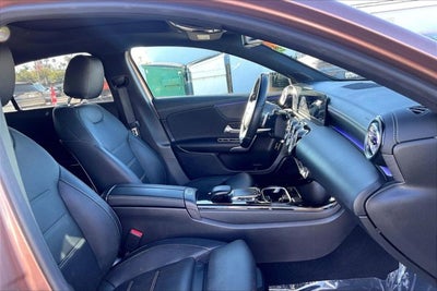 2022 Mercedes-Benz A 220 A 220