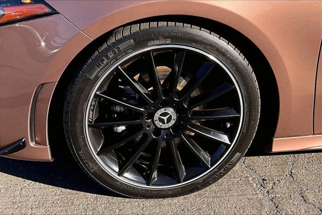 2022 Mercedes-Benz A 220 A 220