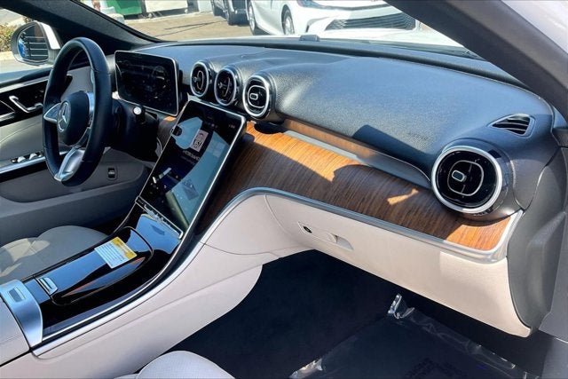 2025 Mercedes-Benz C 300 C 300