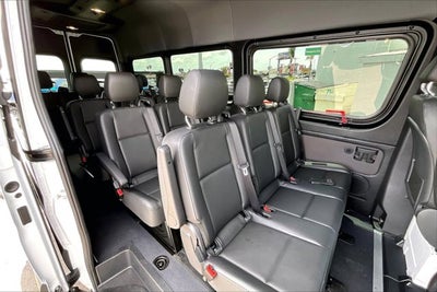 2024 Mercedes-Benz Sprinter 2500 High Roof 4-Cyl Diesel HO