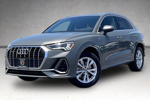 2022 Audi Q3 45 TFSI S Line Premium Plus quattro's photo