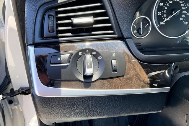 2016 BMW 528i 528i