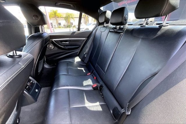 2017 BMW 330i 330i