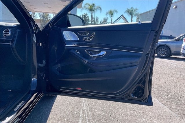 2015 Mercedes-Benz S 550 S 550