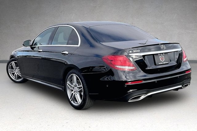 2017 Mercedes-Benz E 300 RWD Sedan