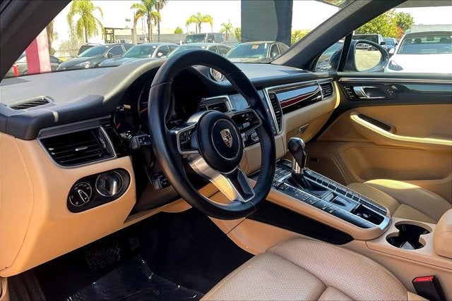 2018 Porsche Macan AWD