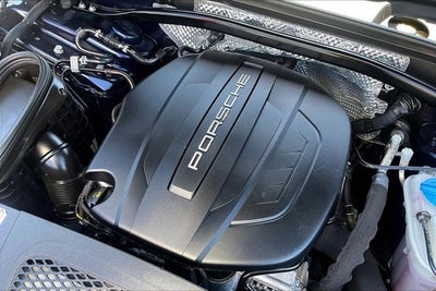 2018 Porsche Macan AWD