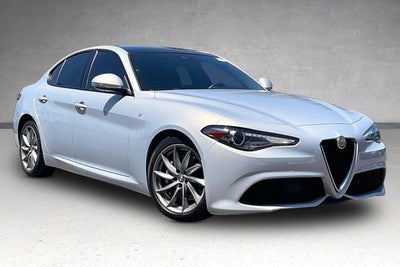 2022 Alfa Romeo Giulia Ti RWD