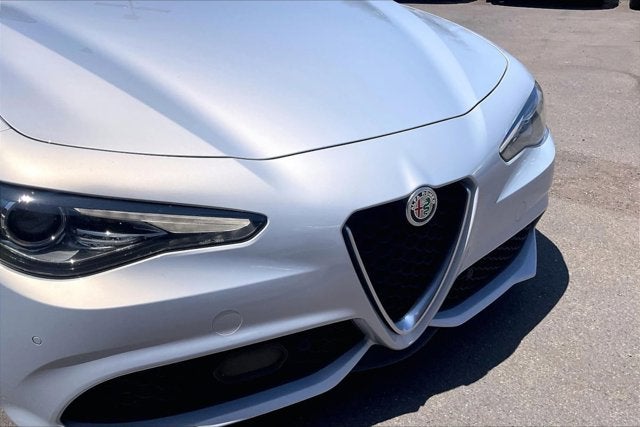 2022 Alfa Romeo Giulia Ti RWD