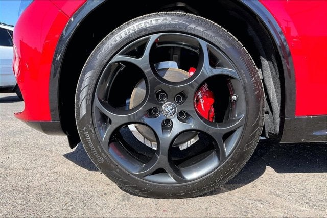 2025 Alfa Romeo Stelvio Sprint AWD