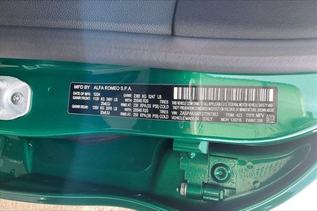 2025 Alfa Romeo Stelvio Sprint AWD