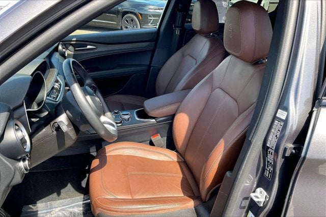 2022 Alfa Romeo Stelvio Ti AWD