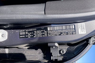 2022 Alfa Romeo Stelvio Ti AWD