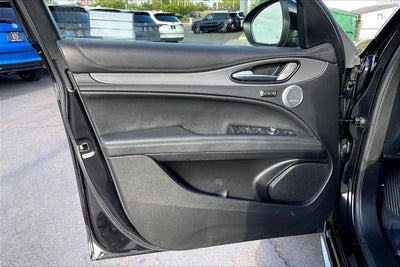 2024 Alfa Romeo Stelvio Veloce AWD