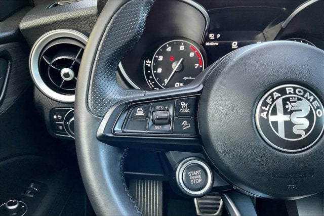 2022 Alfa Romeo Stelvio Ti AWD