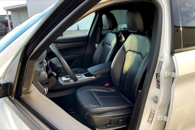 2022 Alfa Romeo Stelvio Ti AWD