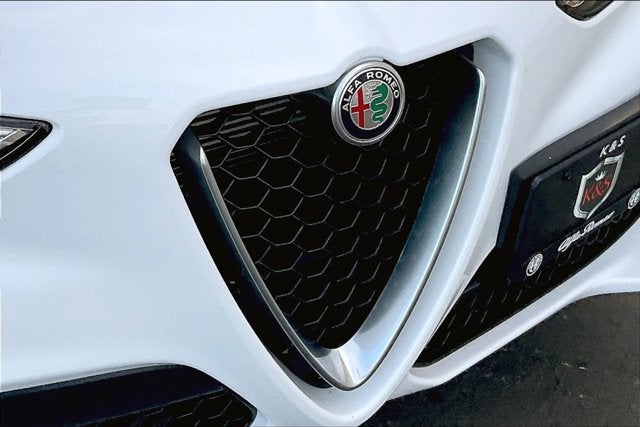 2022 Alfa Romeo Stelvio Ti AWD